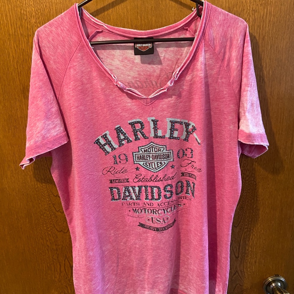 Harley Davidson large pink tshirt